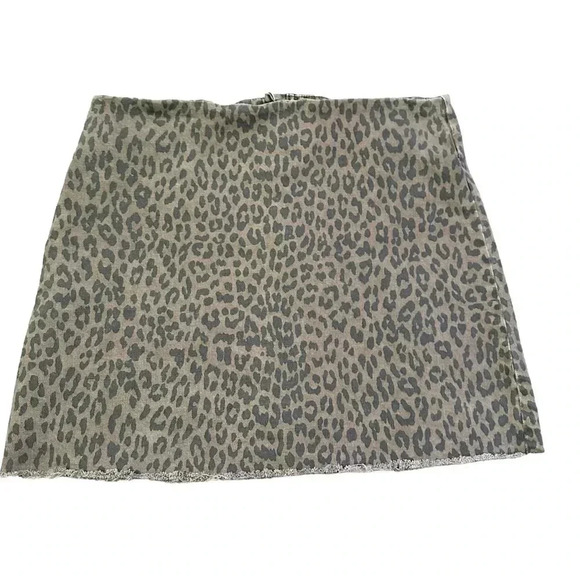 pistola Dresses & Skirts - Pistola• Cheetah print raw hem mini skirt size medium